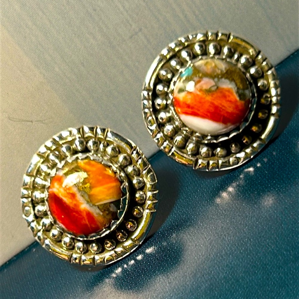 Solid sterling silver 925 genuine oyster copper turquoise.